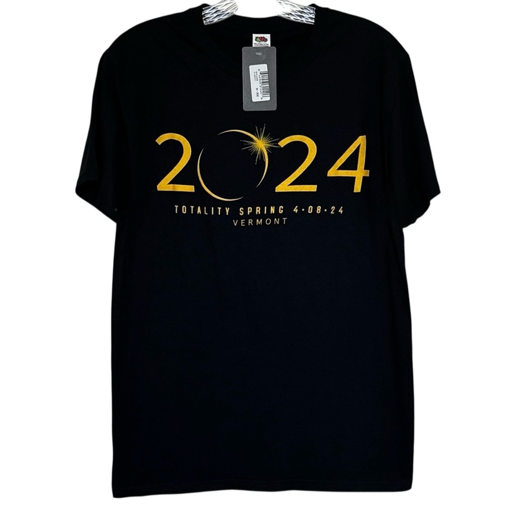 2024 Total Solar Eclipse Vermont T-Shirt Gold Graphic April 8 2024 NWT Small